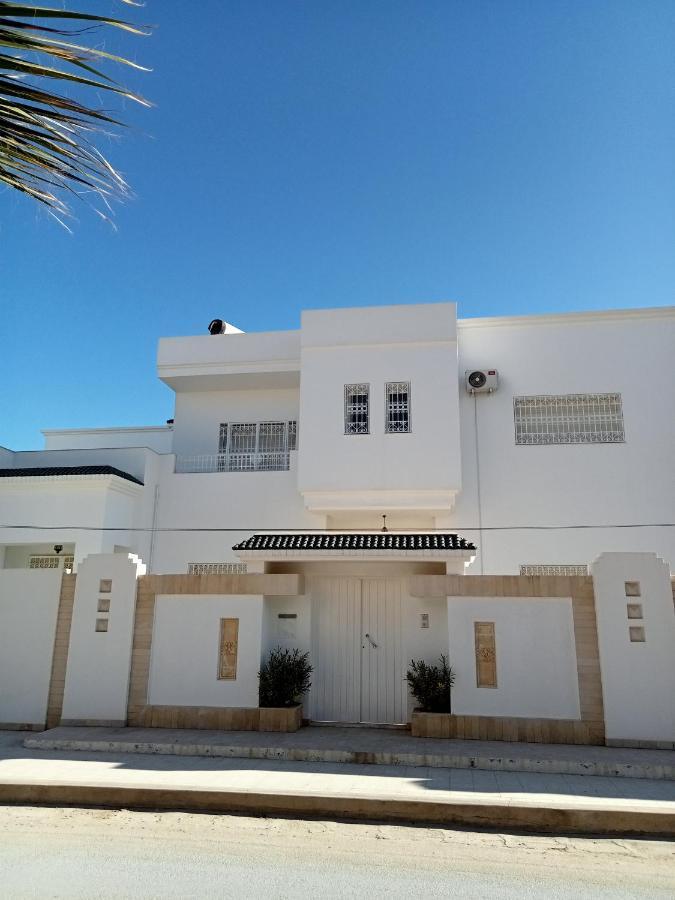 Chez Mme Jaouida Bed & Breakfast Kairouan Exterior photo